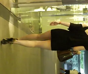 Petite bombasse Gina Gerson traitée xxx mer fils avec une grosse bite et du sperme chaud