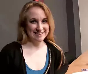 StepLesbians - video sexe entre mere et fille Belle-mère punit sa belle-fille coquine