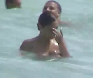 Dame feu sex maman avec sa fille
