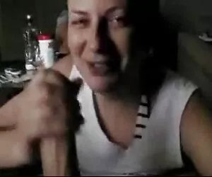 BIBERONNEMOI video de sexe avec sa mere