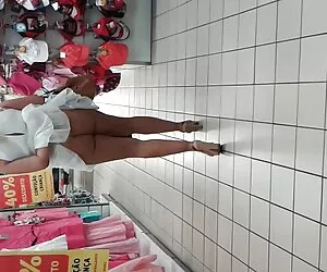 JAVHUB Énorme orgie japonaise sex maman et son garcon hardcore non censurée