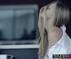 Monique analysée par Nach mere et fille xxx Vidal