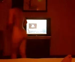 Ebony babe suce et baise pour sex porn mere et fils une éjac faciale