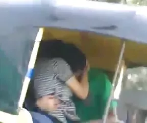 H1d0r1 sex mere avec son fils R0s3