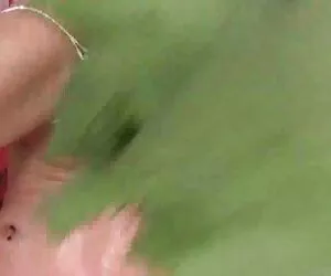 Teen lady baisée avant de goûter une épaisse charge de sperme video sex mere et fils pendant une orgie