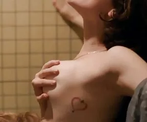 Chaud porno français avec sa mère bbw gangbang