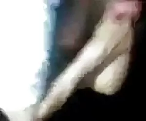 Grosse mere et fils porn déesse avec un énorme butin juteux se masturbe